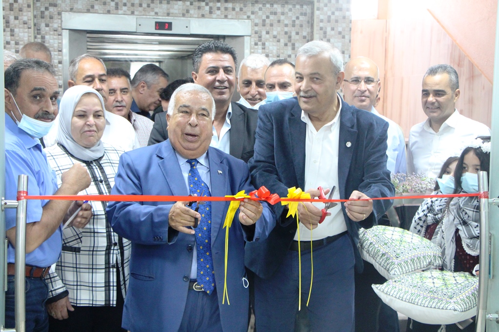 جانب من الافتتاح.